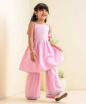 Babyoye Sleeveless Lurex Embroidered Kurti Slavar Set - Pink