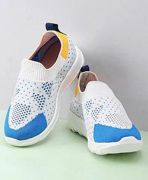 Hoppipola  Mesh Design Slip On Shoes - White