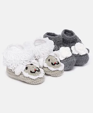 MayRa Knits Pack of 2 Hand Knitted Sheep & Cloud Design Booties - Grey