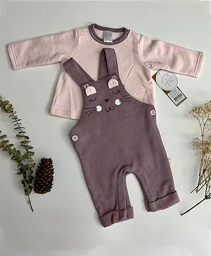 LilSoft Full Sleeves Solid Tee With Kitty Printed & Applique Dungaree Set - Mauve