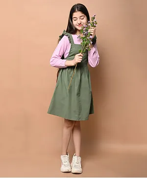 Lilpicks Couture Puffed Full Sleeves Cubic Printed Tee With Solid Fit & Flare Dungaree Style Dress - Green & Pink