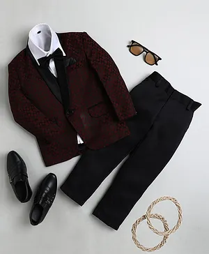 Jeet Ethnics Full Sleeves Block Checkered Design Detailed Coat Suit Set - Maroon
