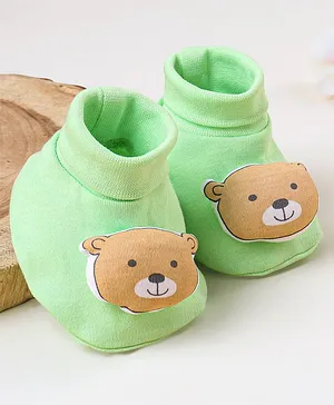 Babyhug 100 % Cotton Booties Bear Patch- Green
