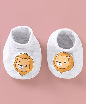 Babyhug Cotton Knit  Booties Lion Applique - Grey