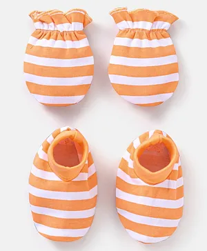 Babyhug 100% Cotton Striped Mittens & Booties Set - Orange