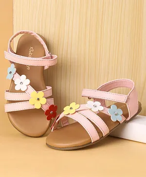 Babyoye Sandals with Velcro Closure Floral Appliques - Pink