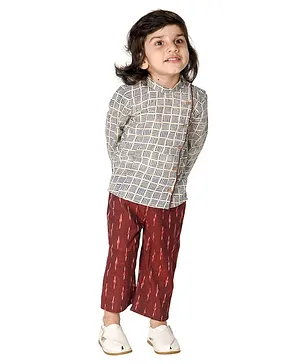 Olesia Full Sleeves Seamless Cubic Line Printed With Ikat Pant - Off White & Maroon