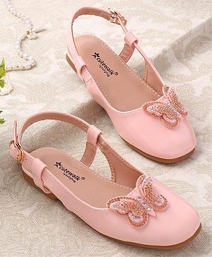 Cute Walk by Babyhug Bellies with Buckle Closure Butterfly Applique - Pink