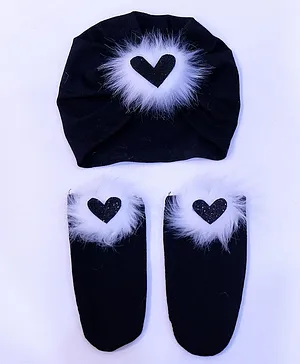 Tipy Tipy Tap Furry Heart Turban Cap With Socks Set Of 2 - Black