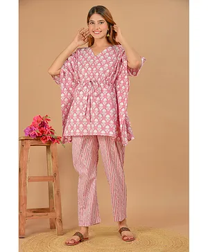 Sevyastore 100% Cotton Three Sleeves Keshavaya Printed Maternity Nursing Kaftan Top And Pajama Set - Pink