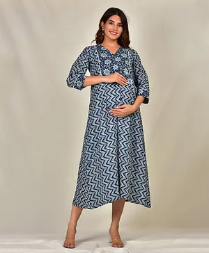 Sevyastore 100% Cotton Three Fourth Sleeves Chevron Design With Floral Printed Bodice Maternity Nursing Kurta Dress With Feeding Zip - Blue
