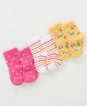 Cutewalk By Babyhug Anti Bacterial Ankle Length Non Terry Socks Floral Design Pack of 3- Pink & Yellow