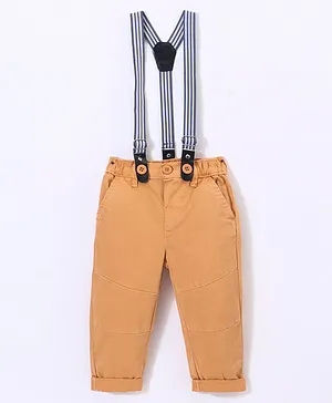 Jeetethnics Sets  Buy Jeetethnics Boys White Checked Suspender Pant with  Shirt Set of 5 Online  Nykaa Fashion