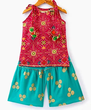 M'andy Sleeveless Ethnic Design Printed And Lace Embellished Kurti With Spherical Foil Printed Flared Palazzo - Magenta Pink