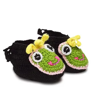 MayRa Knits Hand Knitted Frog Face Design Detailed Booties - Black