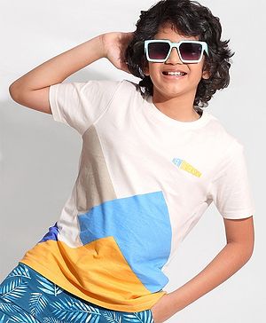 Pine Kids 100% Cotton Bio Washed Half Sleeves T-shirt with Colour Block Pattern - White