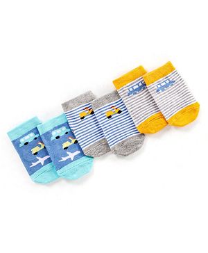 Cute Walk by Babyhug Non Terry Cotton Knit Ankle Length Anti Bacterial Socks Car Design Pack of 3 - Multicolour