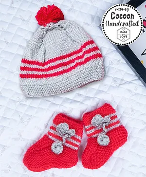 COCOON ORGANICS Handcrafted Soft And Warm Striped Winter Bobble Cap & Socks - Grey & Red