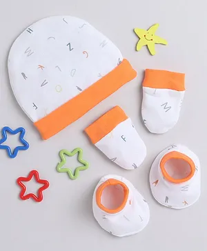 BUMZEE Abstract Alphabets Printed Cap Mittens & Booties Set - White & Orange