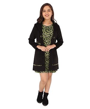 Cutecumber Full Sleeves Solid Long Jacket With Seamless Cow Printed Winter Shift Dress - Green & Black