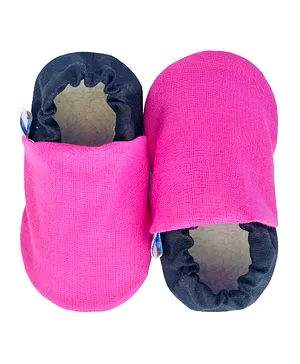 Skips Colorblocked Cotton Elasticated Booties - Pink And Black