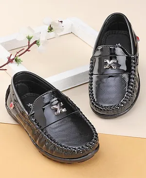 Cute Walk by Babyhug Slip On Party Wear Shoes - Black