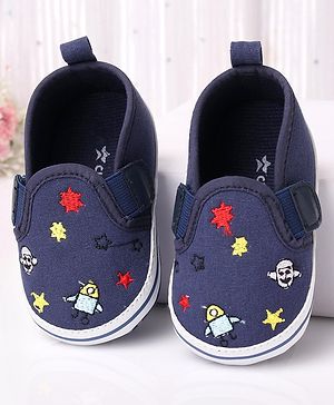 Cute Walk by Babyhug Embroidered Booties with Velcro Closure - Blue