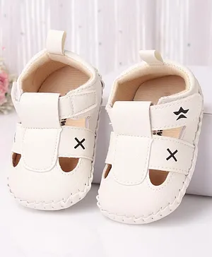 Cute Walk by Babyhug Cross Print Booties with Velcro Closure - White