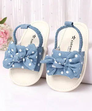Cute Walk by Babyhug Bow Applique Booties with Back Strap - Blue