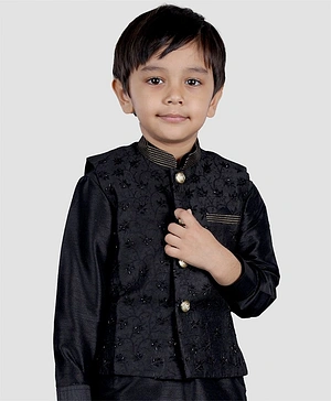Pehanaava Silk Sleeveless Sequin Hand Embroidered Ethnic Waistcoat - Black