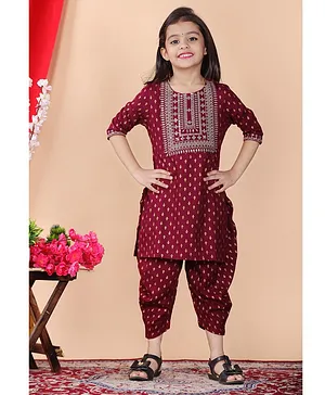 FlyFinns Three Fourth Sleeves Sequin Embellished Yoke Embroidered Kurta With Coordinating Seamless Ethnic Motif Printed Dhoti - Maroon