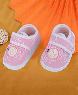 Baby Moo Snail Applique Non Slip Booties - Pink