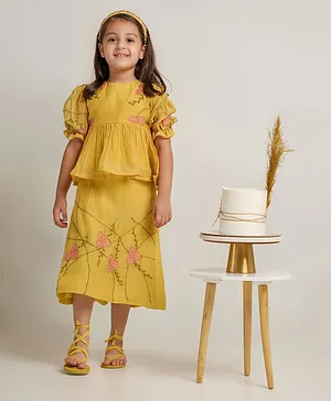 The Right Cut Yellow Chanderi Baby shark set For Girl