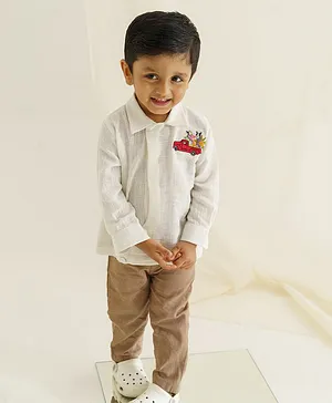 The Right Cut Pearl white, brown Handloom khadi Lollipop set For Boy