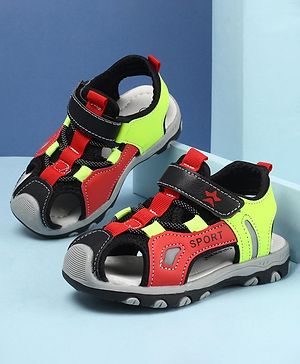 Cute Walk by Babyhug Velcro Closure Sandals - Red
