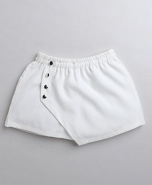 Aww Hunnie Bannana Crape Style Skort - White