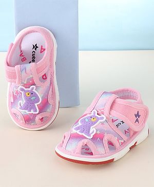 Cute Walk by Babyhug Velcro Closure Sandals Puppy Patch - Pink