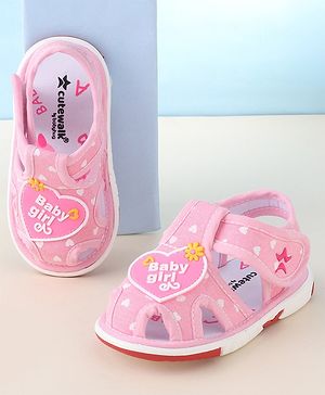 Cute Walk by Babyhug Velcro Closure Sandals Heart Patch - Pink