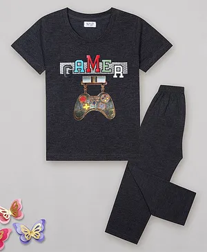 Sheer Love Half Sleeves Gamer Printed Tee & Pajama Set - Dark Grey
