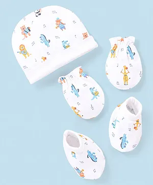 Babyhug 100% Cotton Cap Mittens & Booties Wild Animal Print  - Diameter 10 cm