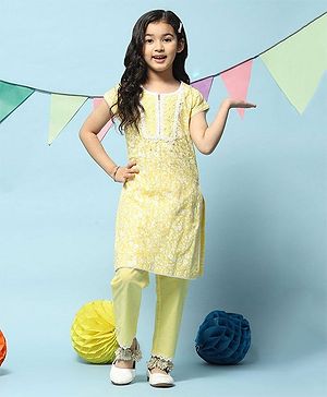 BIBA Short Sleeves Floral Printed Lace Detailed Kurta Pant Set - Yellow