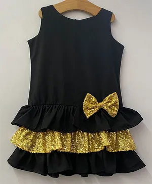 My Pink Closet Sleeveless Sequin Embellished Three Tiered & Bow Detailed Dress - Black
