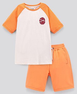 Primo Gino 100% Cotton Raglan Sleeves T-Shirt & Shorts Set Text Print- Off White & Orange