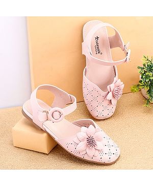 Cute Walk by Babyhug Bellies with Buckle Closure Floral Applique - Pink