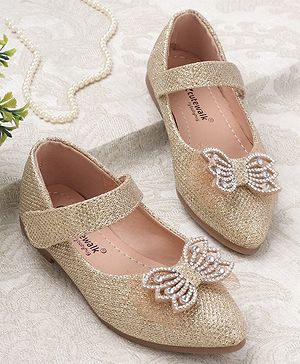 Cute Walk by Babyhug Bellies with Velcro Closure & Bow Applique - Gold