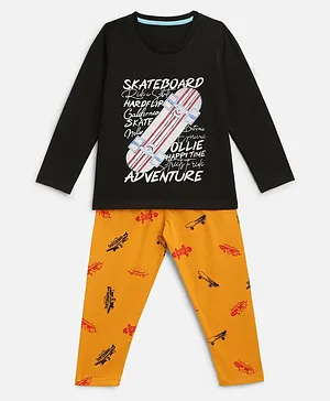 KIDSCRAFT Full Sleeves Outdoor Theme Skateboard  Printed Night Suit - Black