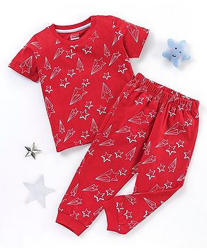 Babyhug Cotton Knit Half Sleeves Night Suit Star Print - Red
