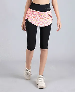 D'chica Active Sports Tight Capri Leggings With Daisy Floral Printed Attached Skirt - Peach & Black