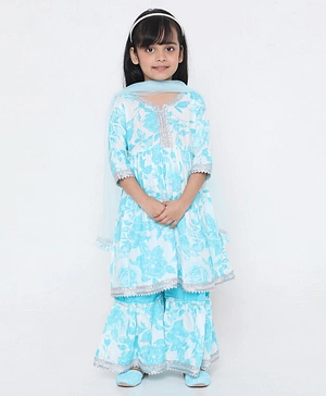 KID1 Three Fourth Sleeves Seamless Roses & Leaves Printed A Line Kurta With Coordinating Gota Lace Embellished Sharara With Dupatta - Sky Blue
