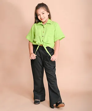 Lilpicks Couture Half Sleeves Solid Front Tie Up Top With Flared Pant - Green